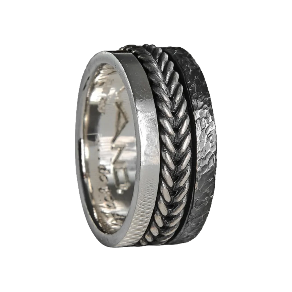 K.AND. wide band ring in 925 silver with braided oxidised texture