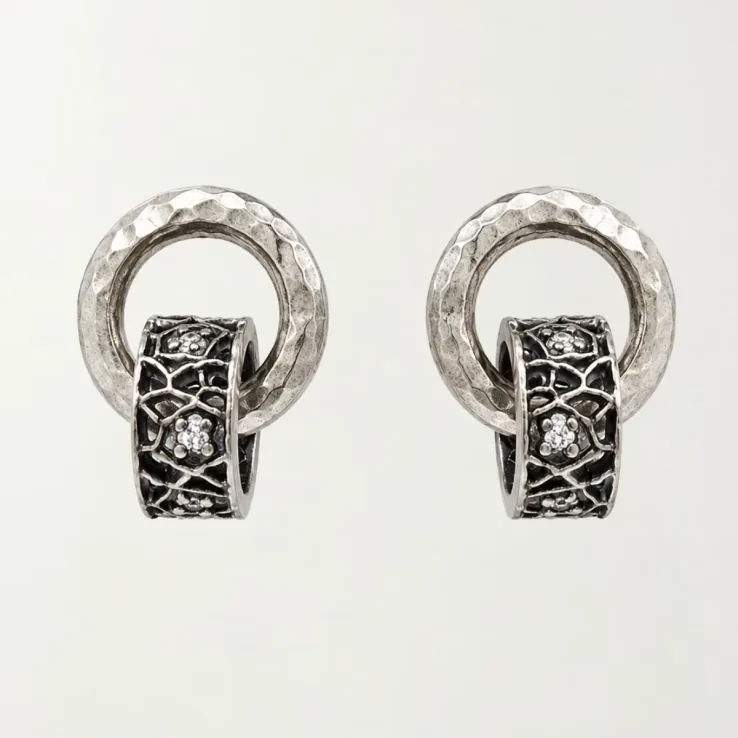 K.AND. hammered circle earrings in 925 silver